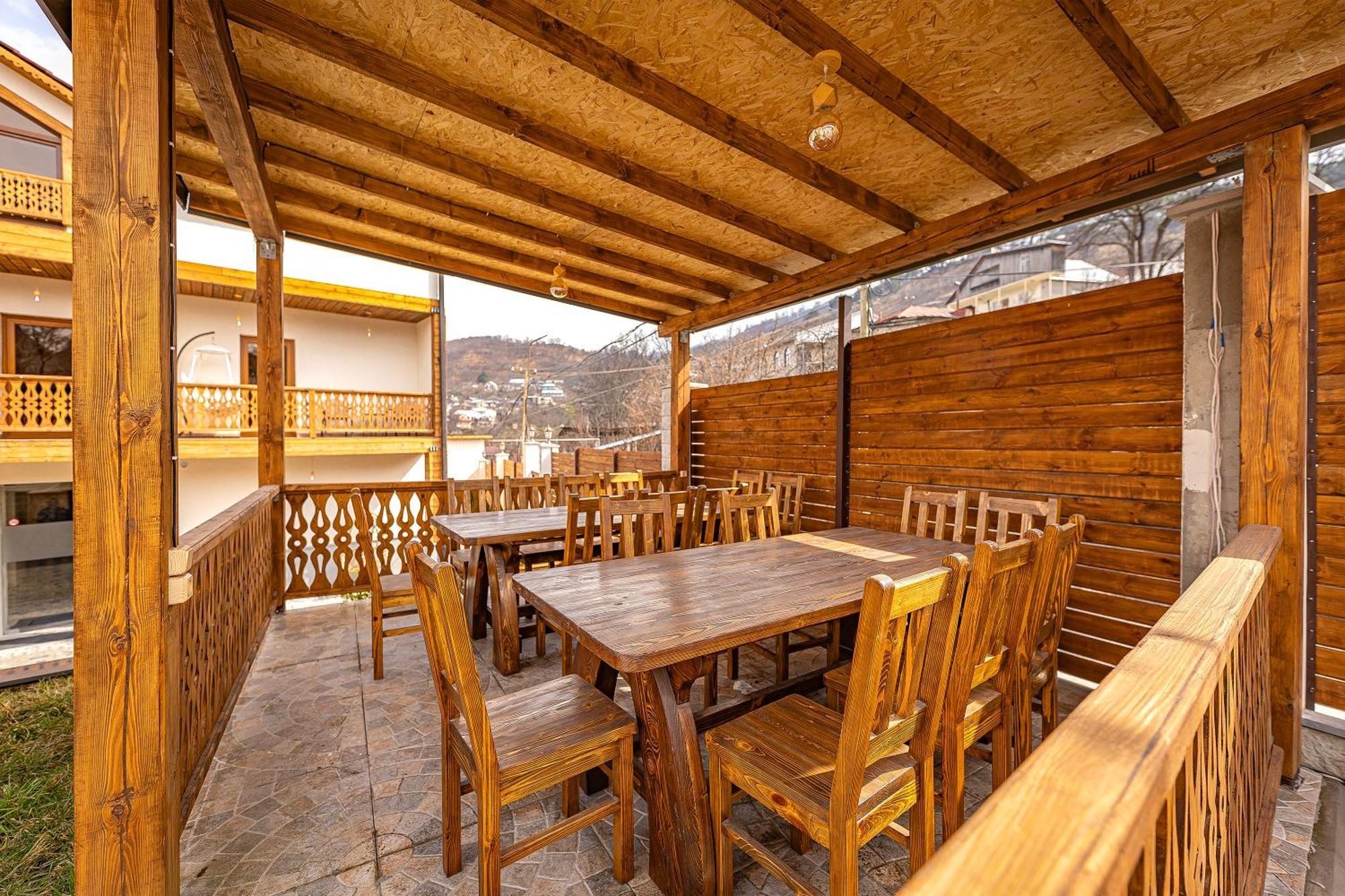 Taniqinn Dilijan Hotel Exterior photo